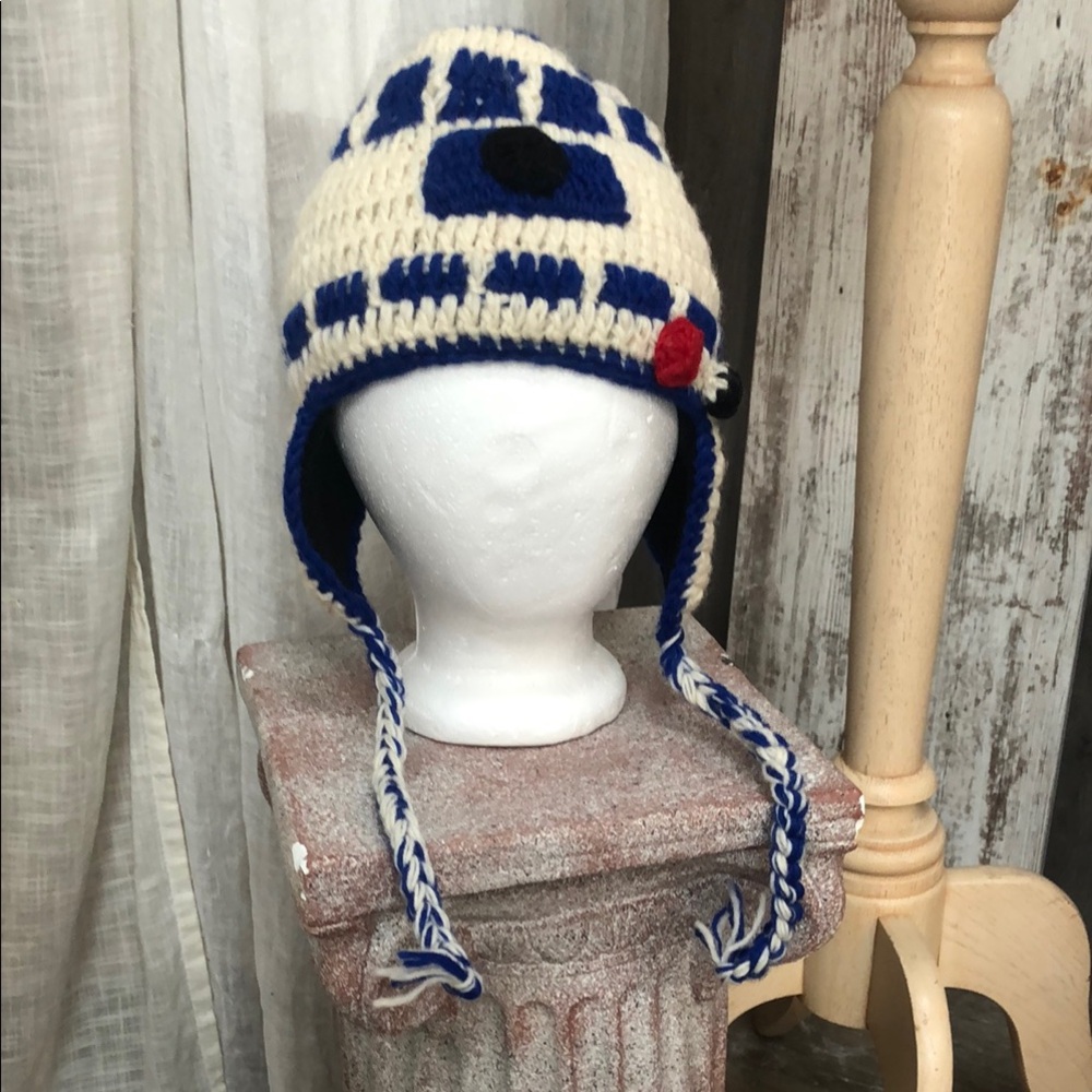 🧢Hand crocheted R2-D2 Beanie Hat 🧢